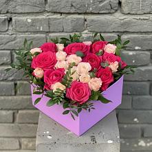 Цветочная композиция из Розы в коробке в Ишимбае