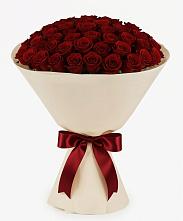 Букет 101 Бордовая роза Блэк Бакарра в Ишимбае