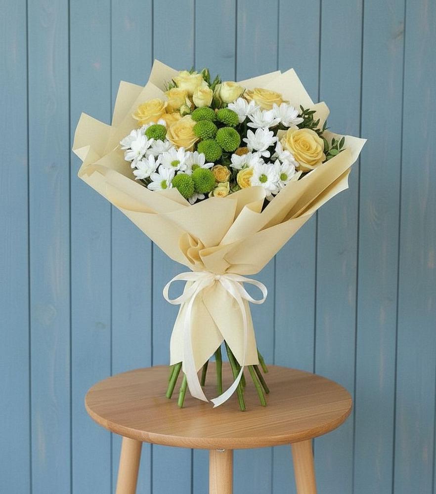 Букет цветов из: Хризантемы и Розы в Ишимбае