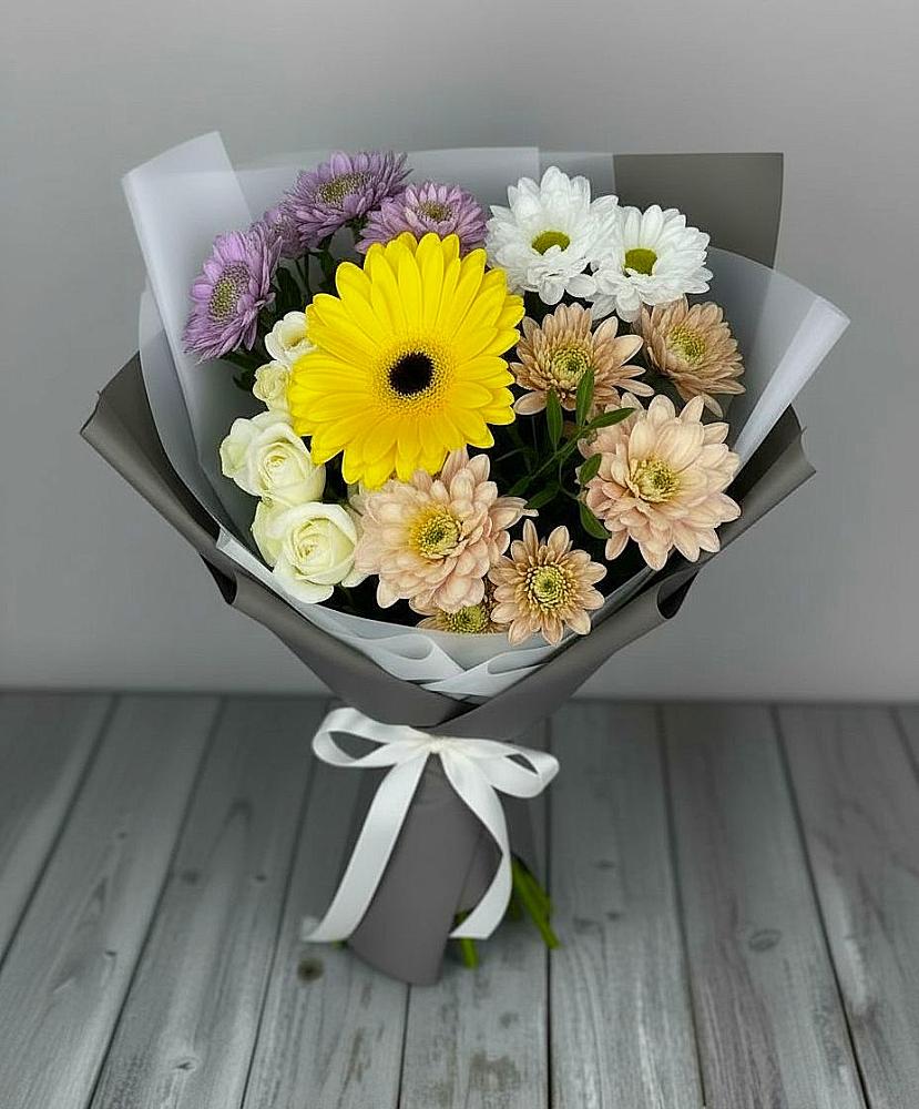 Букет цветов из: Розы, Герберы и Хризантемы в Ишимбае
