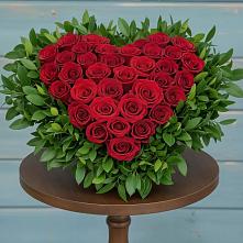 Цветочная композиция из Розы в виде сердца в Ишимбае