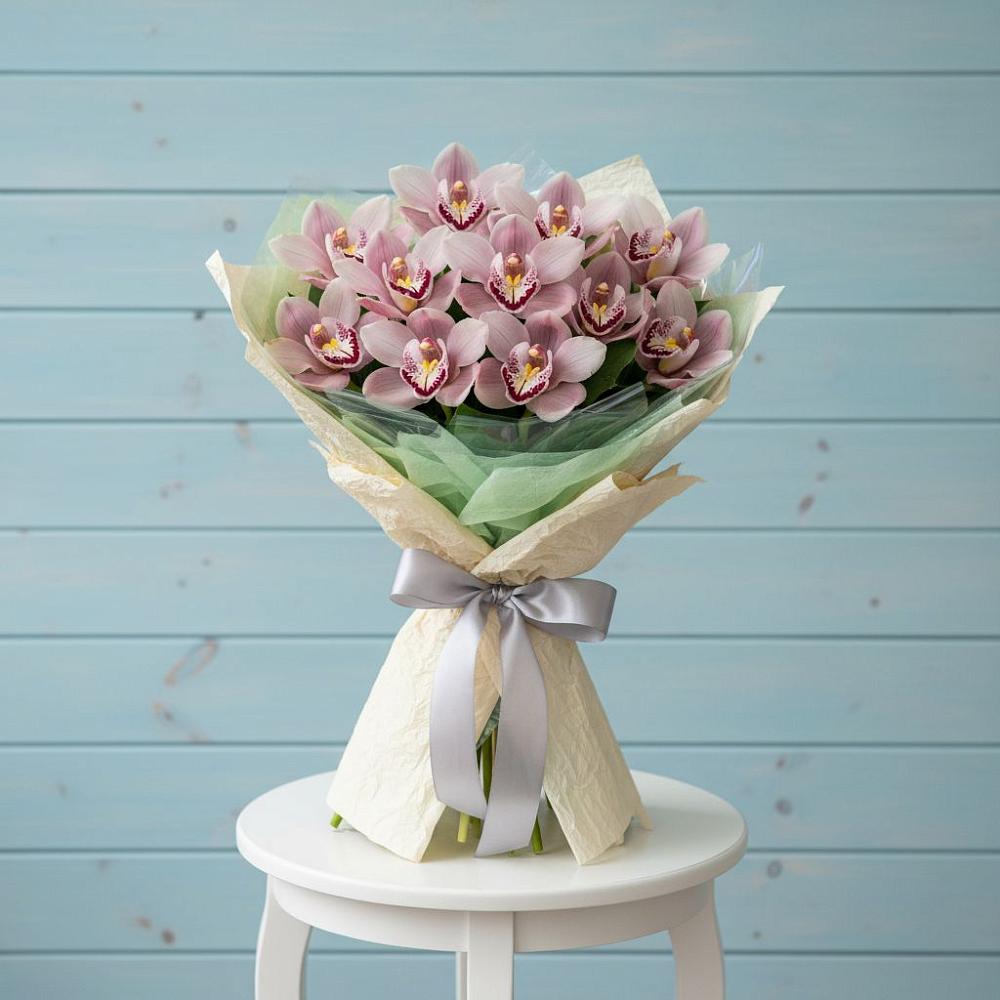 Букет цветов из: Орхидеи и Розы в Ишимбае