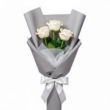 Букет 3 белые розы в Ишимбае