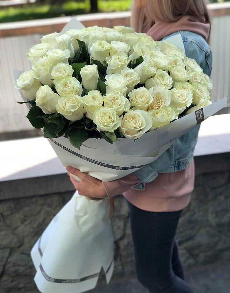 35 Белых роз в Ишимбае Букет 35 Белых роз в Ишимбае