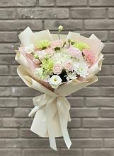 Букет цветов из:  Гвоздики, Розы, Лизиантусы и Хризантемы в Ишимбае