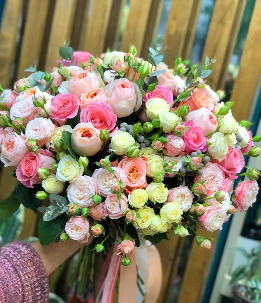 Букет цветов из: Розы в Ишимбае