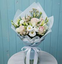 Букет цветов из:  Розы и Лизиантусы в Ишимбае