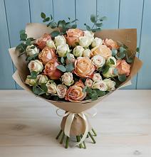 Букет цветов из:  Альстромерии и Розы в Ишимбае