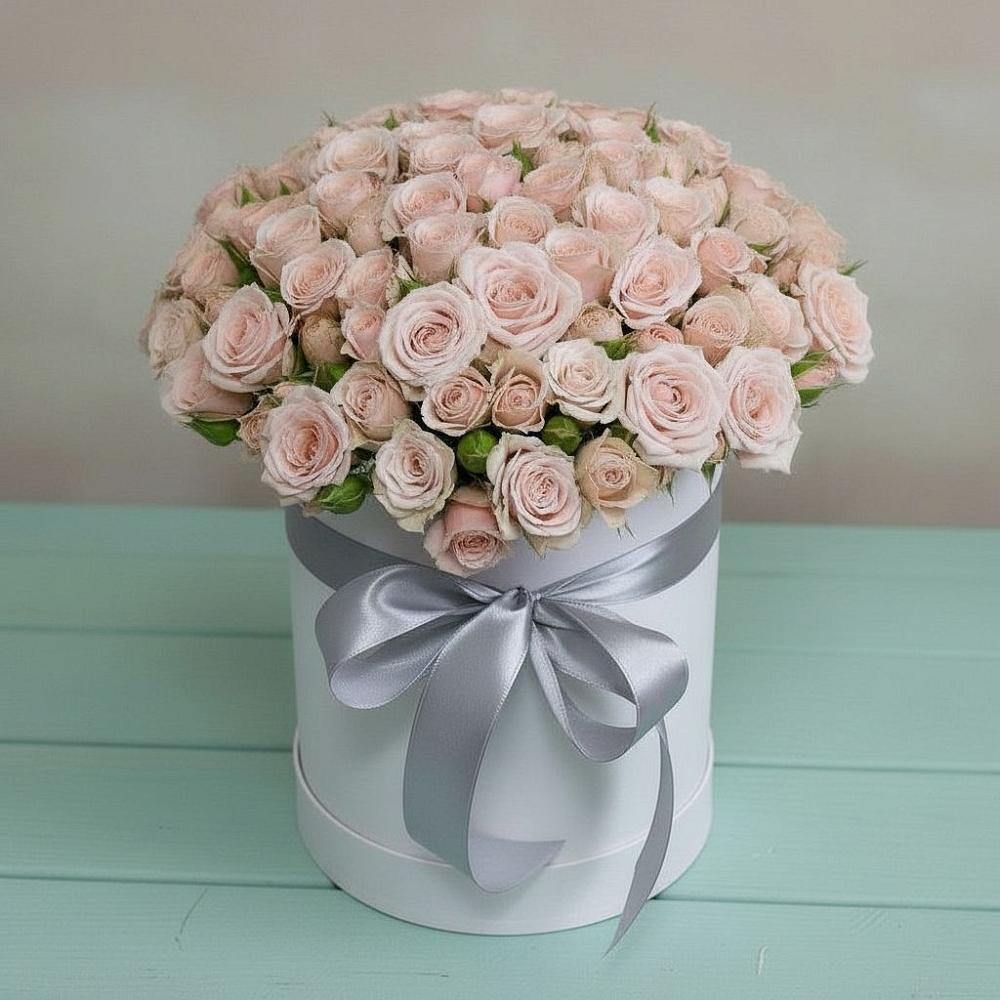 Цветочная композиция из Розы в шляпной коробке в Ишимбае